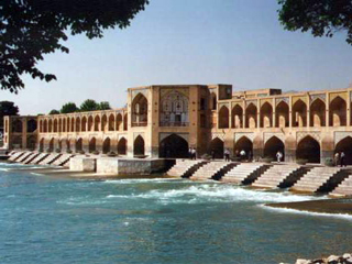 Khajou Bridge